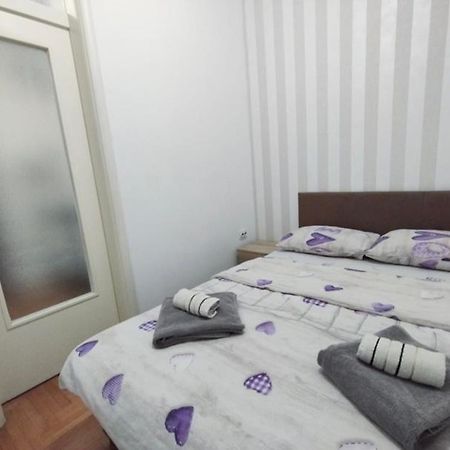 Max Appartamento Banja Luka Esterno foto