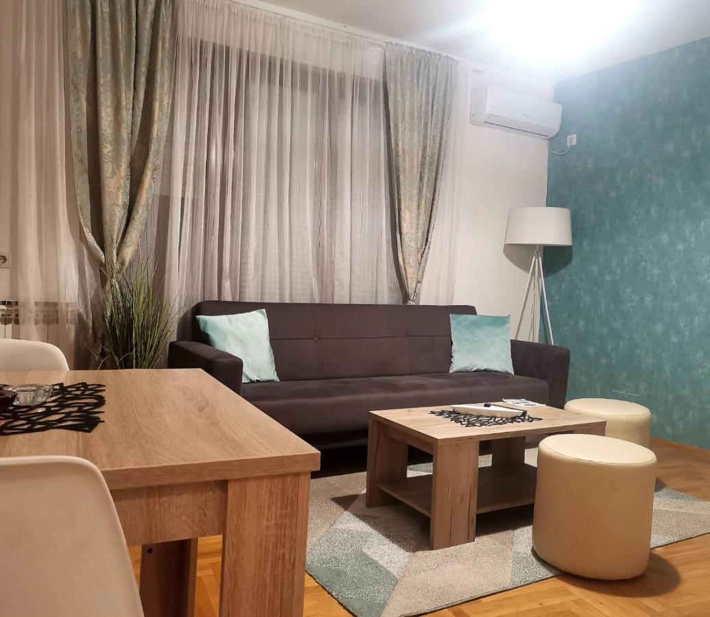 Max Appartamento Banja Luka Esterno foto