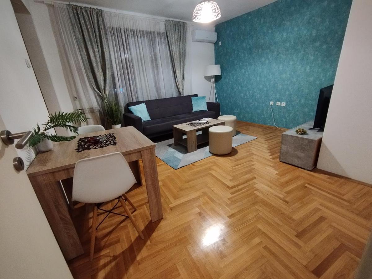 Max Appartamento Banja Luka Esterno foto